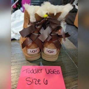 Toddler uggs